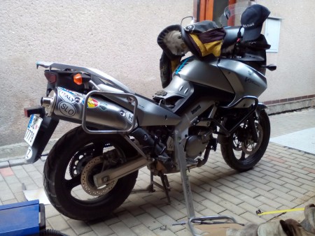 NOSIČE HLINÍKOVÝCH KUFRŮ